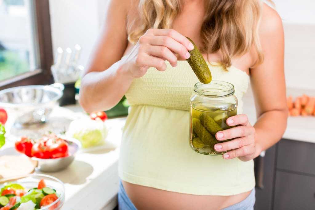 Маринованные, малосольные и солёные огурцы: польза и вред для организма человека